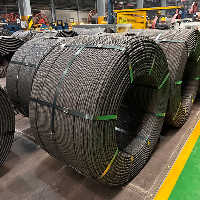 Prestressed steel strand